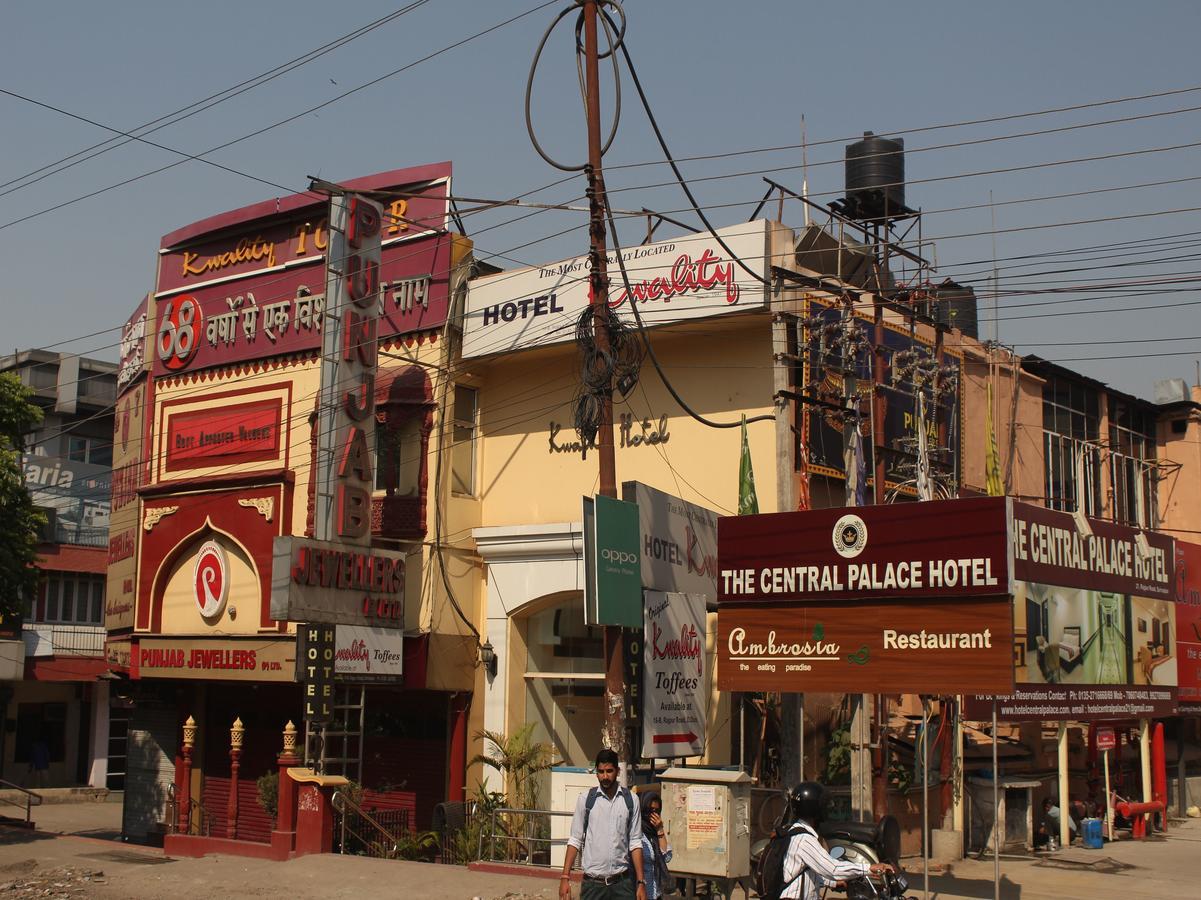 Oyo 5232 Kwality Hotel Dehradun Exteriör bild