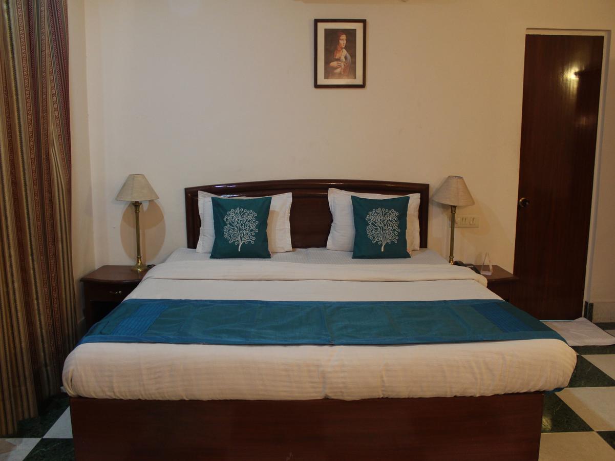Oyo 5232 Kwality Hotel Dehradun Exteriör bild