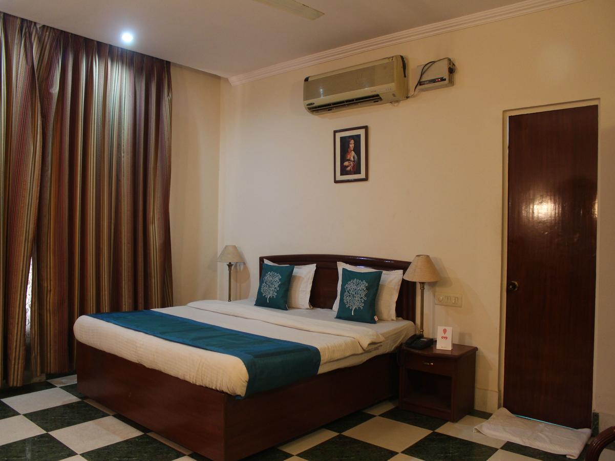 Oyo 5232 Kwality Hotel Dehradun Exteriör bild
